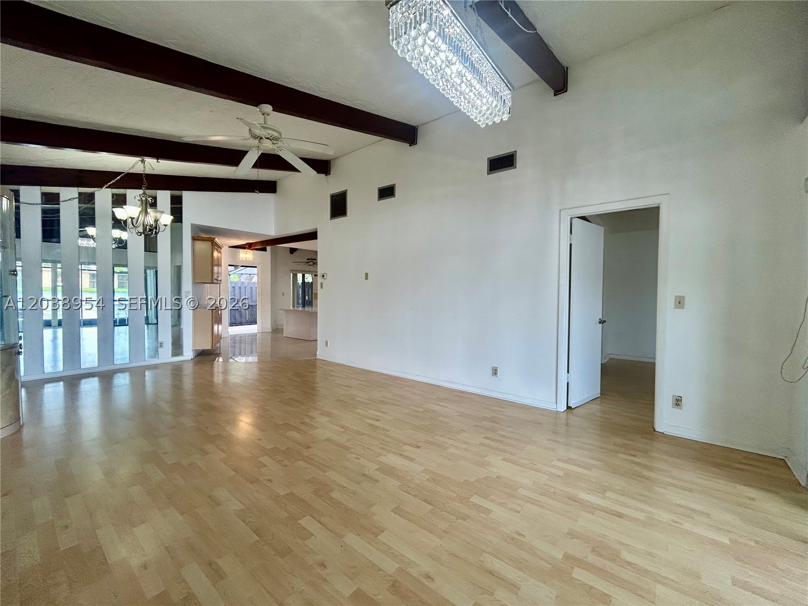 VILLAS AT CARRIAGE HILLS - Residential