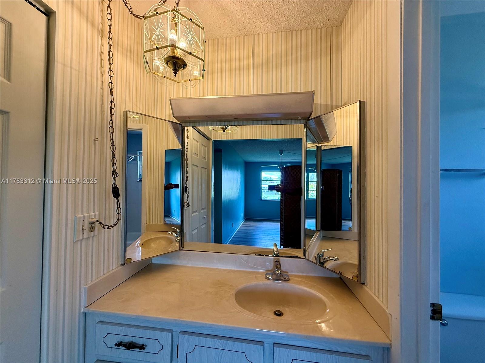 HIGH POINT OF DELRAY SEC - Residential