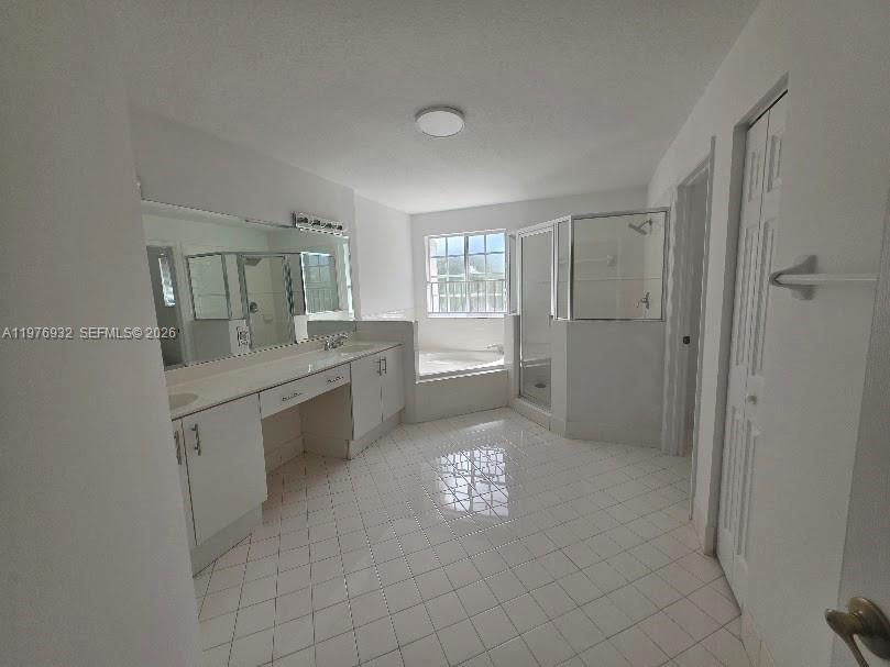 DORAL ISLES ST LUCIA - Residential