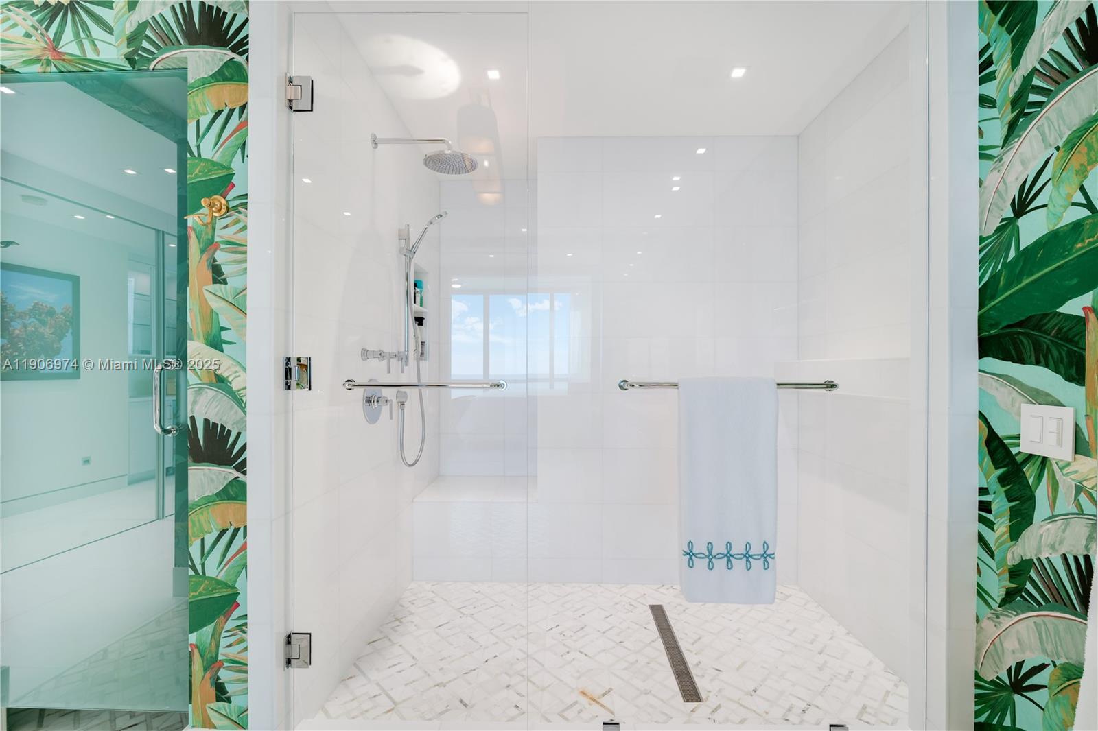 10295 COLLINS AVE RESDNTA - Residential