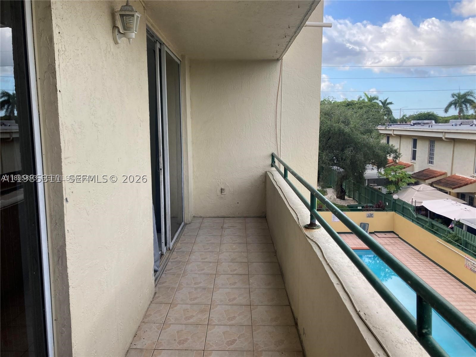 FLAMINGO COURT CONDO - Residential