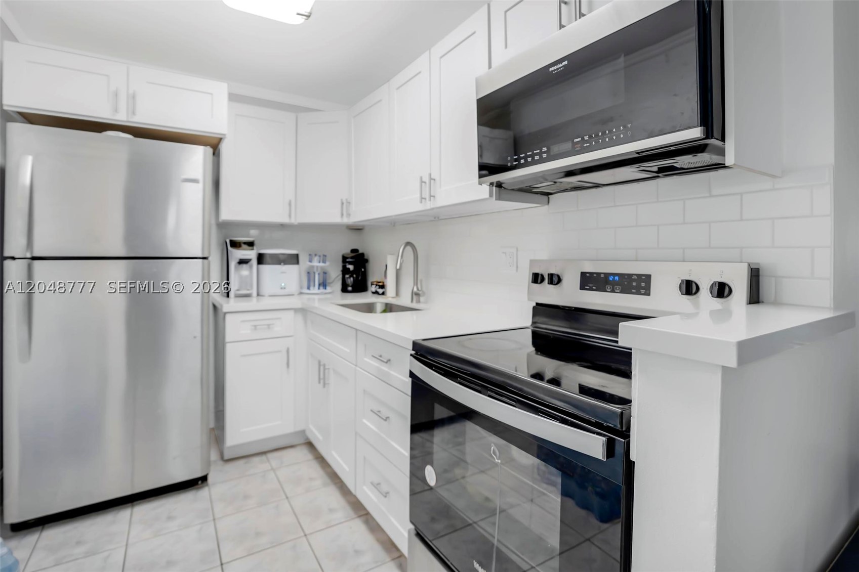 SUMMIT CHASE CONDO - Residential