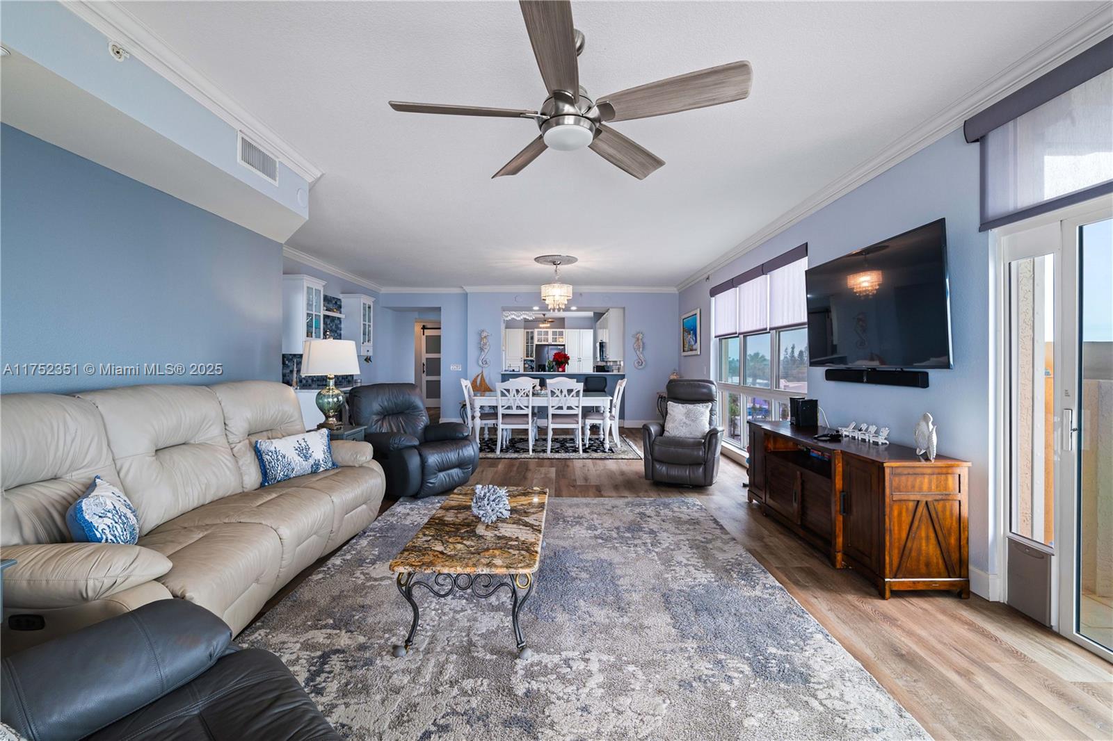 CHEZ SOLEIL CONDO - Residential