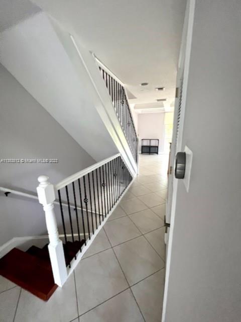 WAVERLY PLACE - Residential Lease
