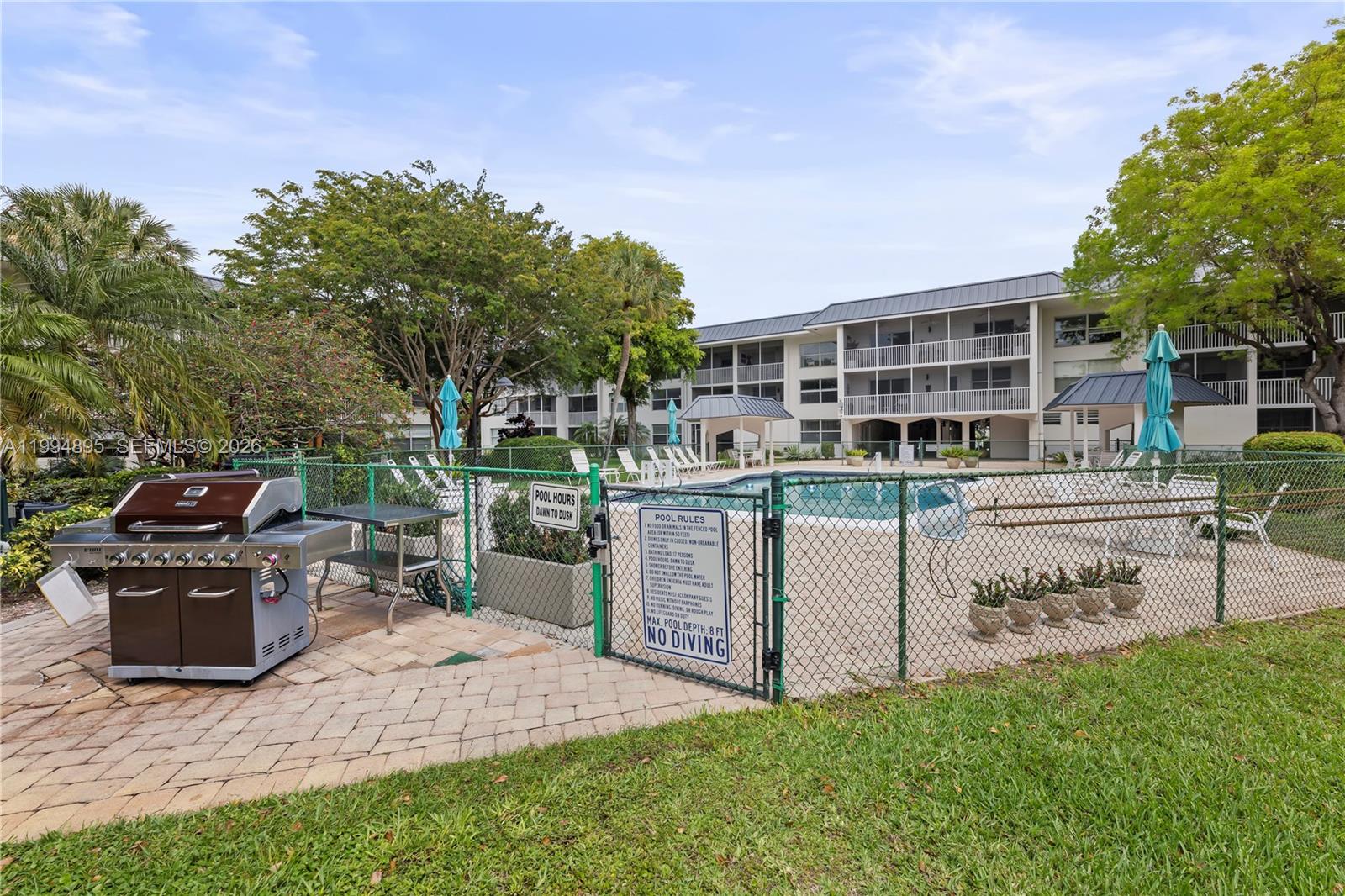KINGS PARK GARDEN APTS CO - Residential