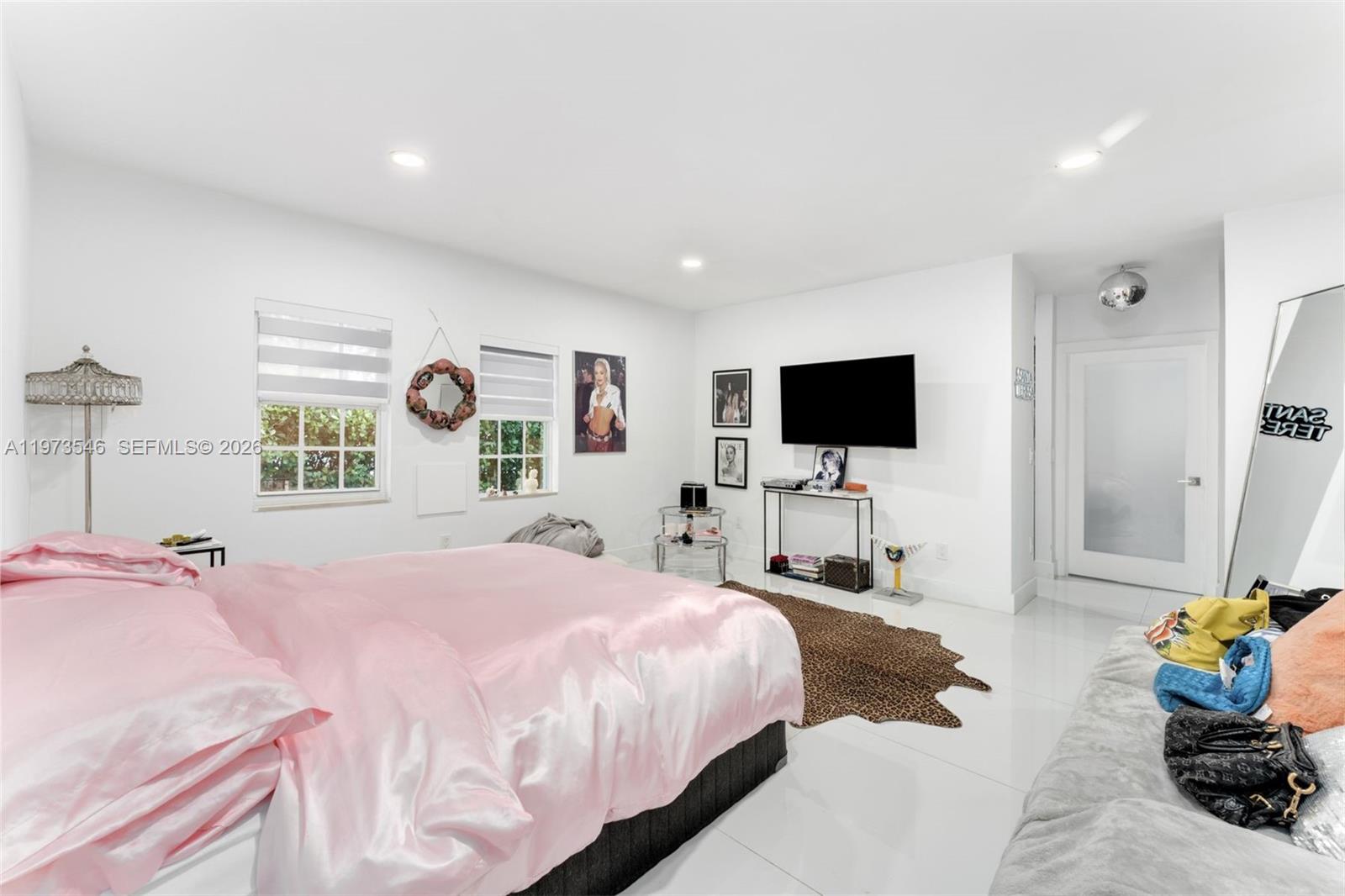 BRICKELL HAMMOCK UNIT NO - Residential