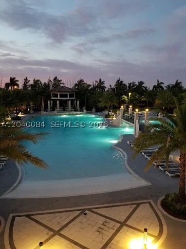 APEX AT PARK CENTRAL COND - Residential