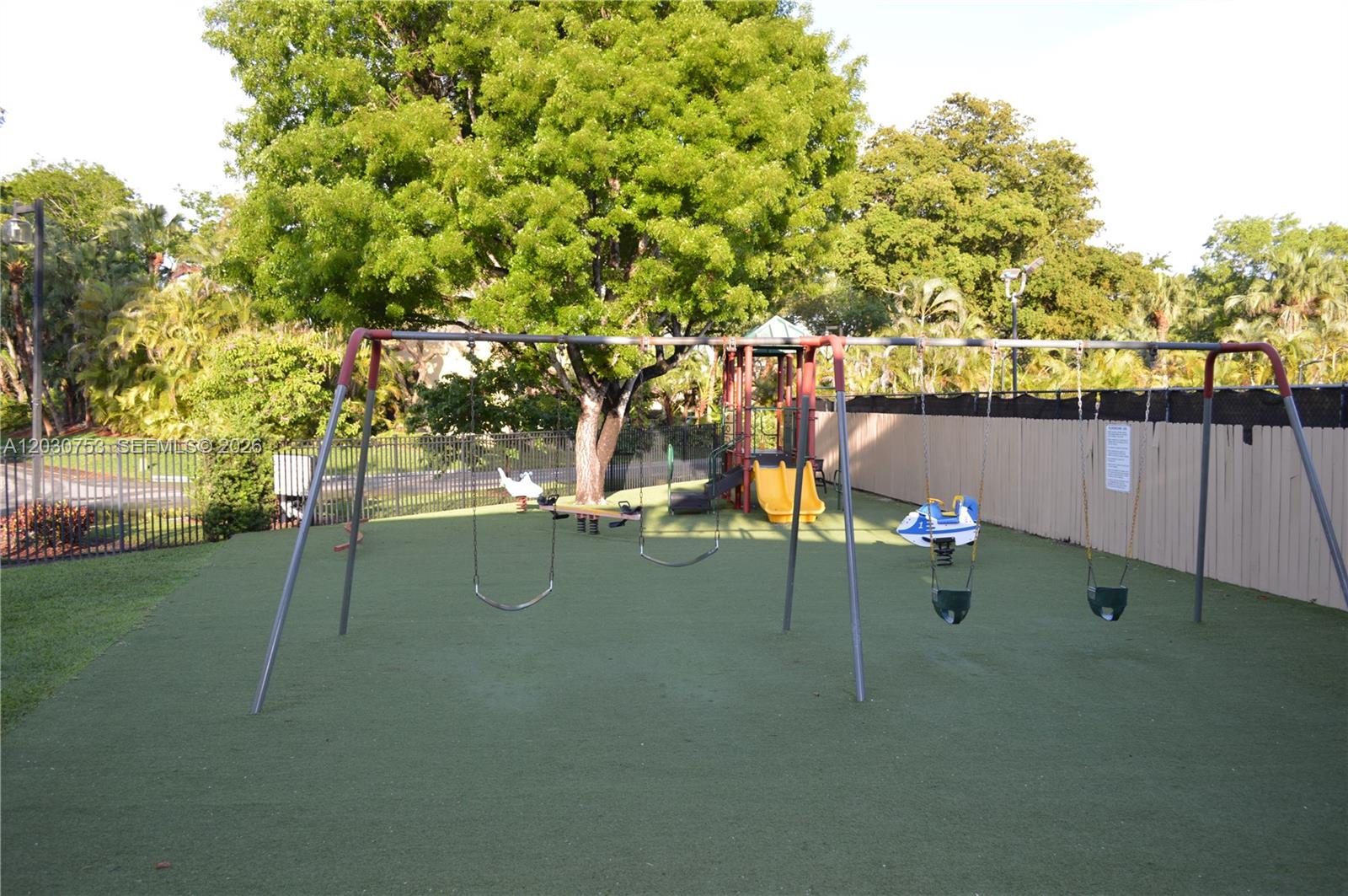 COSTA DEL SOL CONDO NO 1 - Residential Lease