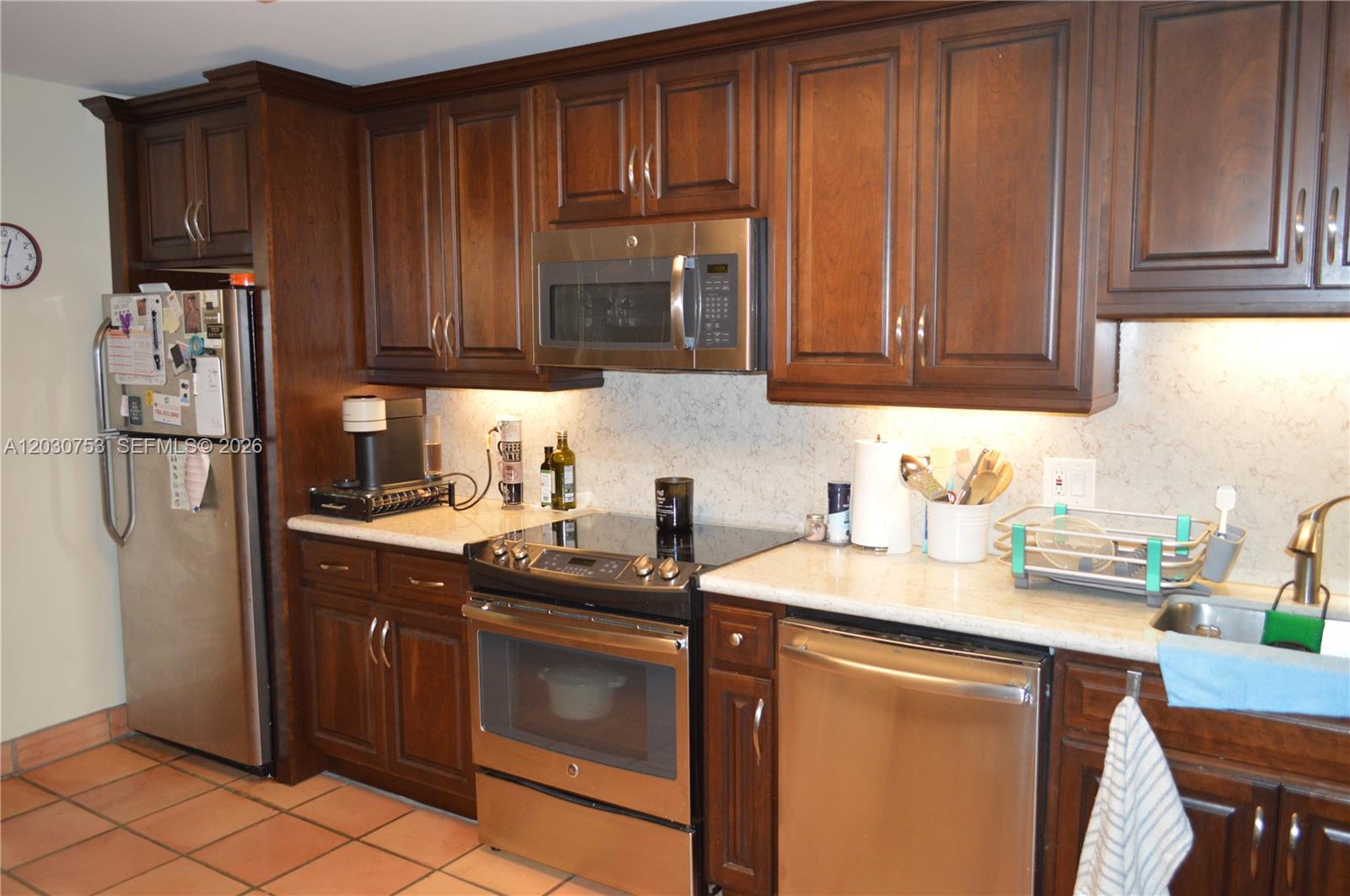 COSTA DEL SOL CONDO NO 1 - Residential Lease