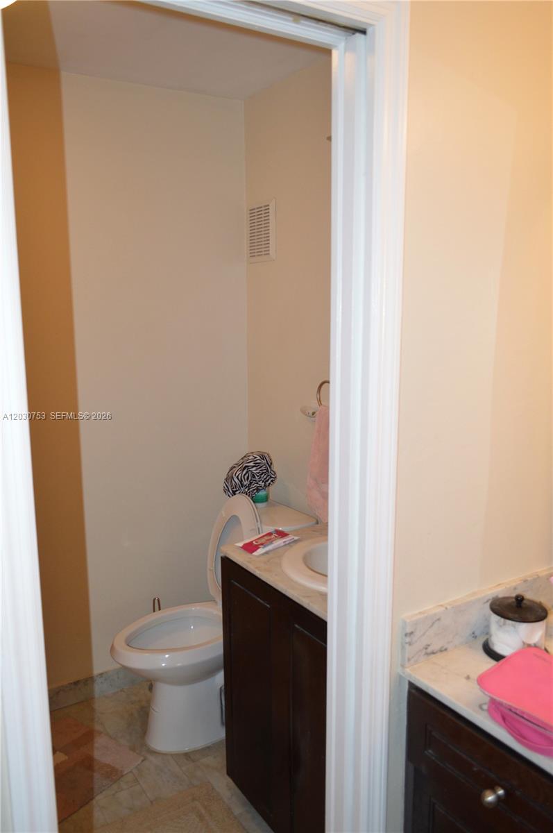 COSTA DEL SOL CONDO NO 1 - Residential Lease