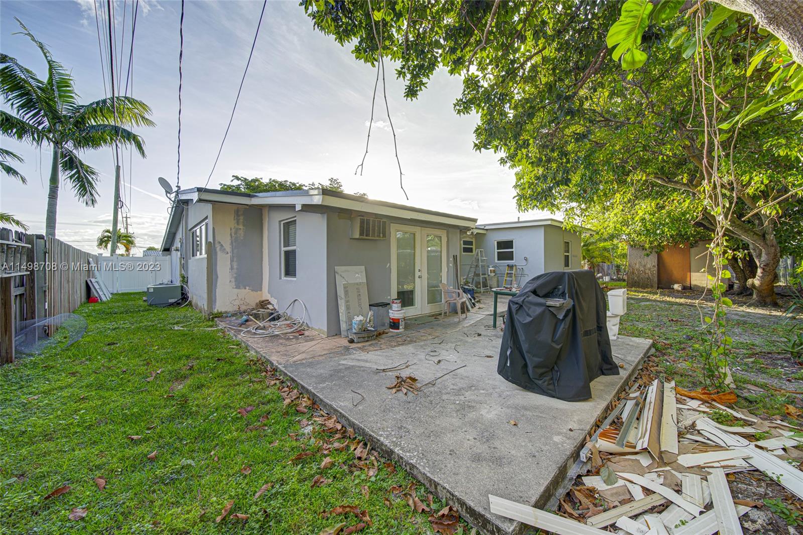 CORAL PARK ESTATES SEC 1 - Residential