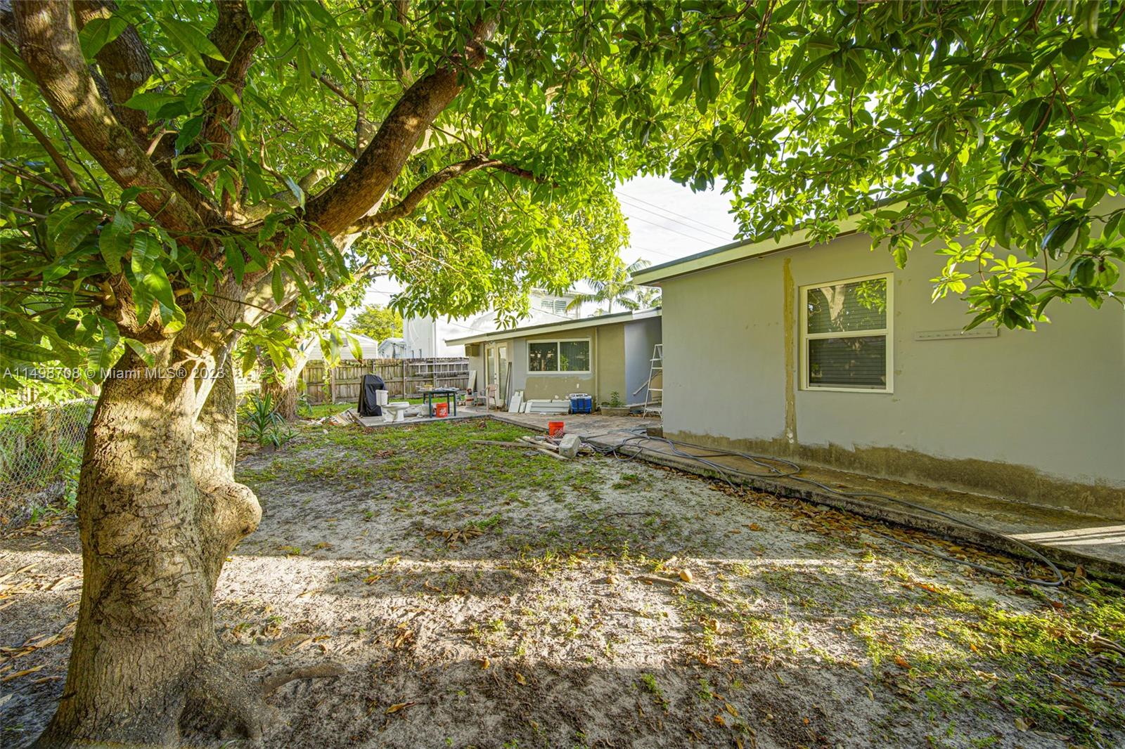 CORAL PARK ESTATES SEC 1 - Residential