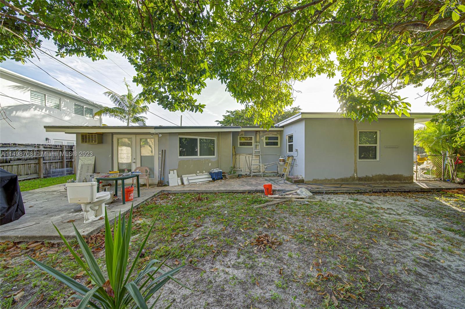CORAL PARK ESTATES SEC 1 - Residential