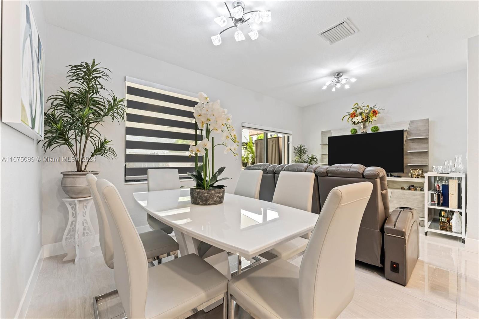 AQUABELLA SECTION TWO - Residential Lease
