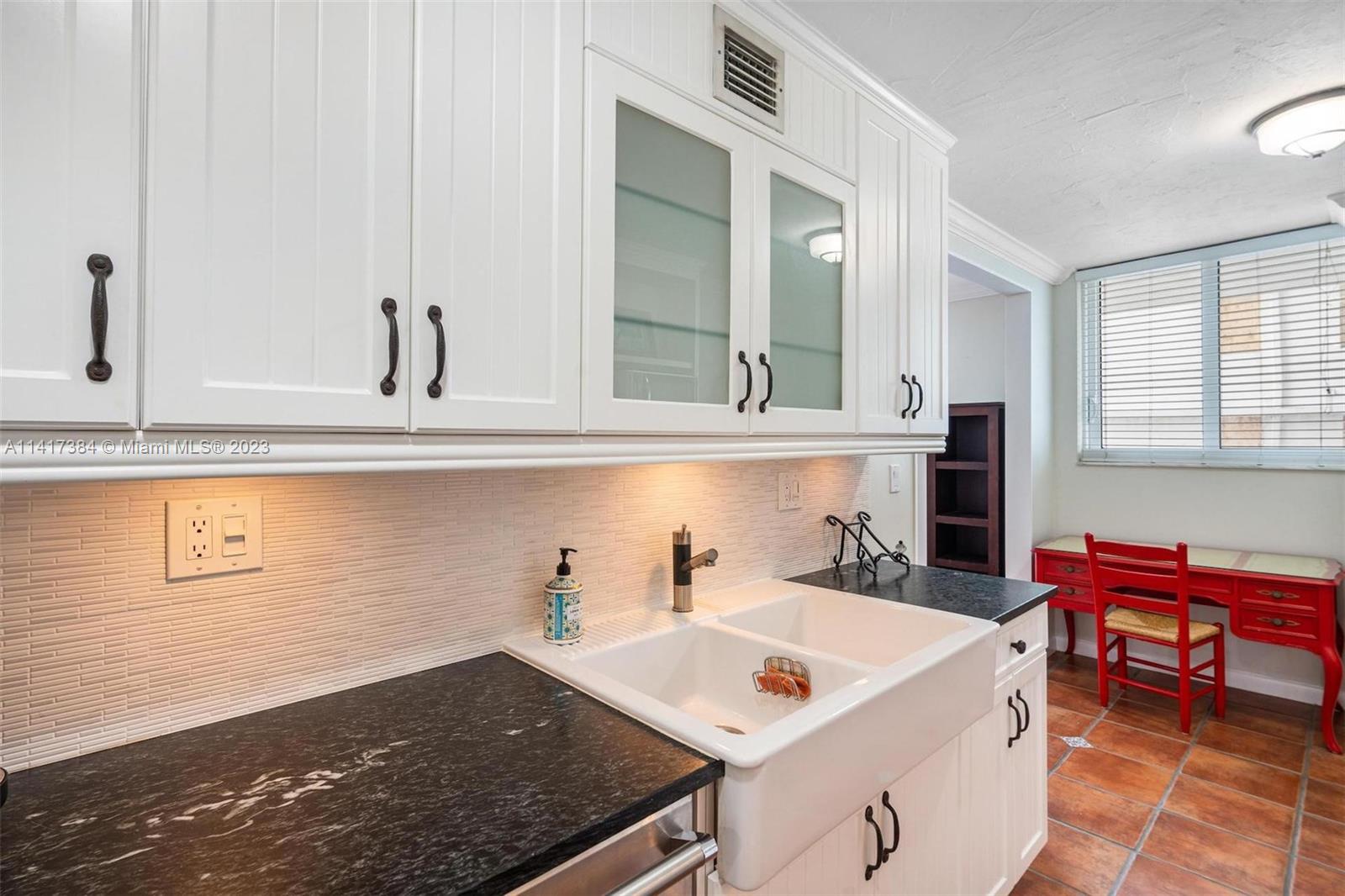 THE ROYAL CLUB CONDO - Residential