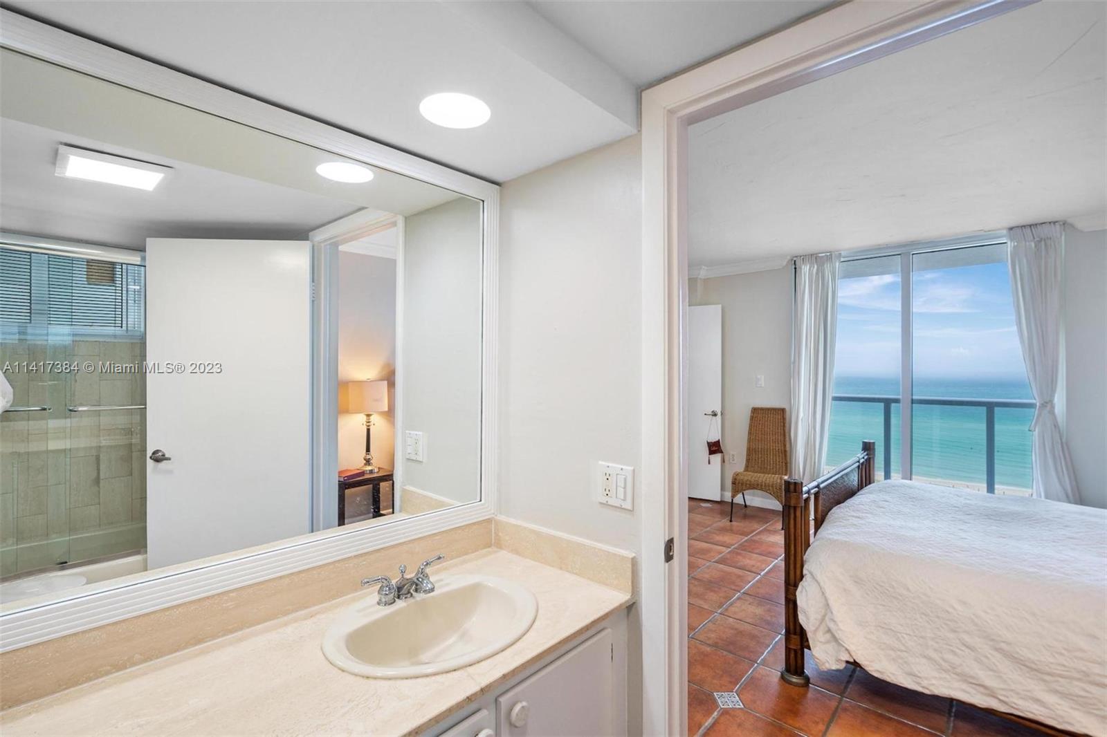 THE ROYAL CLUB CONDO - Residential
