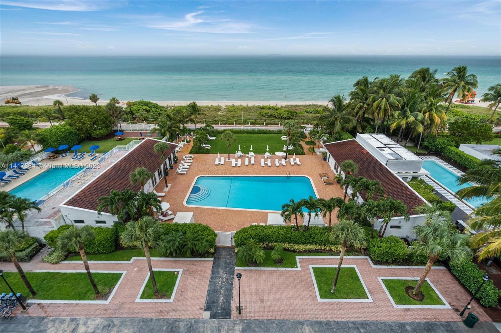 THE ROYAL CLUB CONDO - Residential