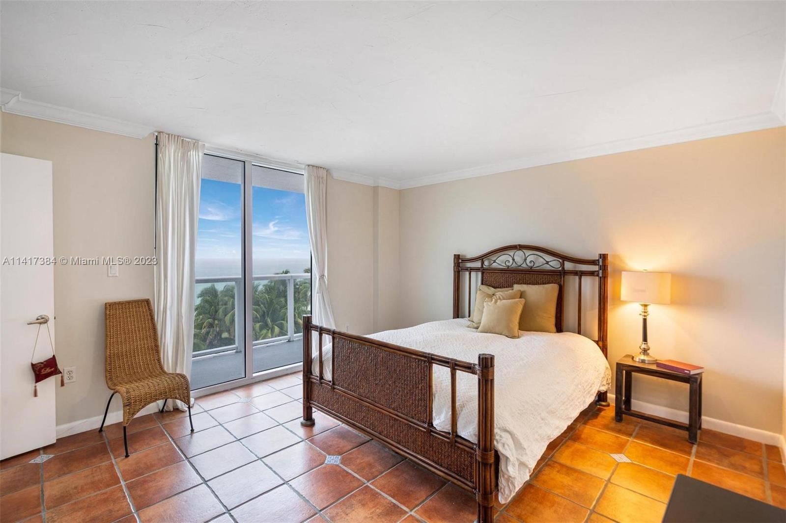 THE ROYAL CLUB CONDO - Residential