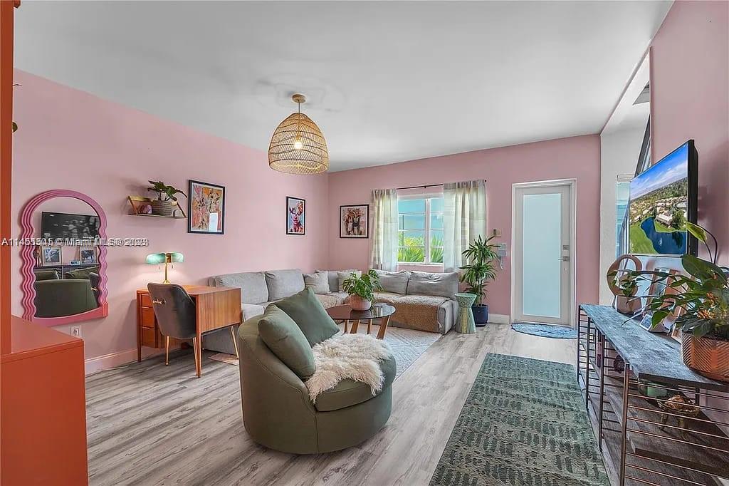 1525 PENNSYLVANIA CONDO - Residential Lease