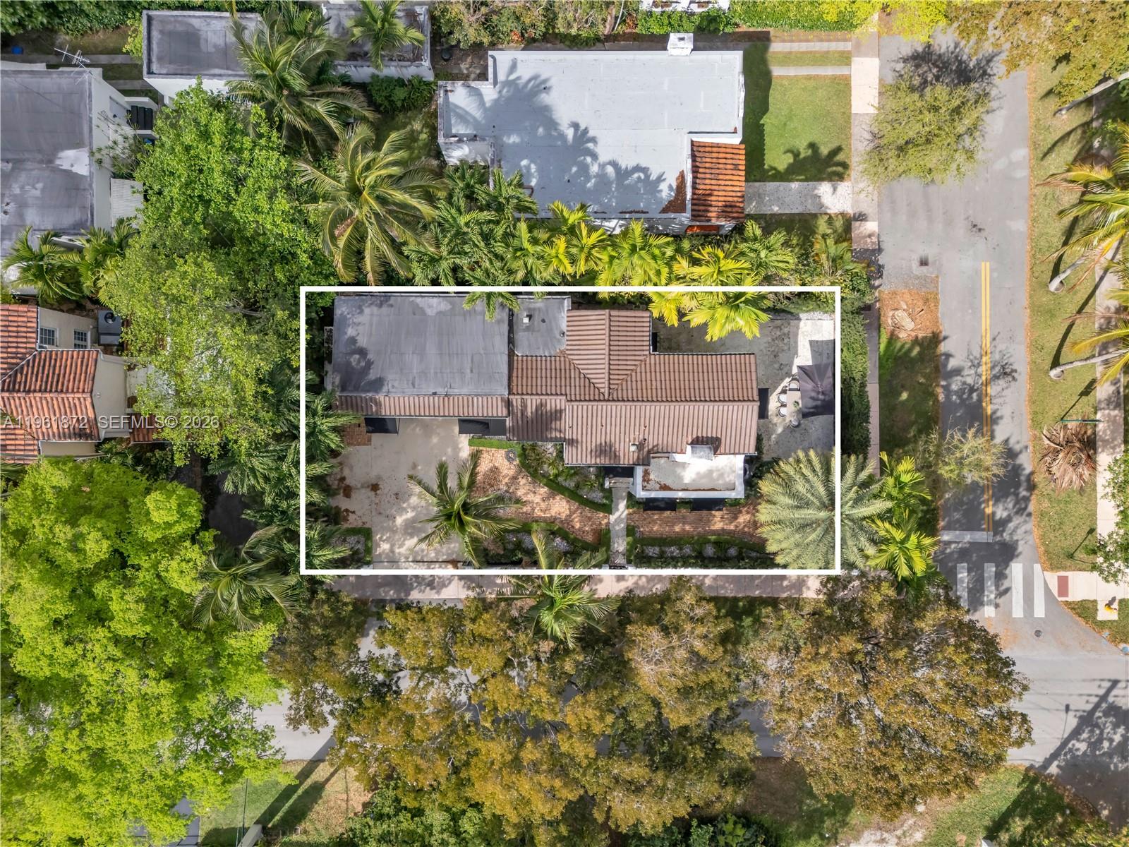 CORAL GABLES GRANADA SEC - Residential