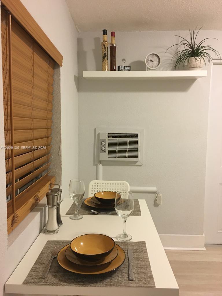 CENTRAL MIAMI PART 7 - Residential Lease