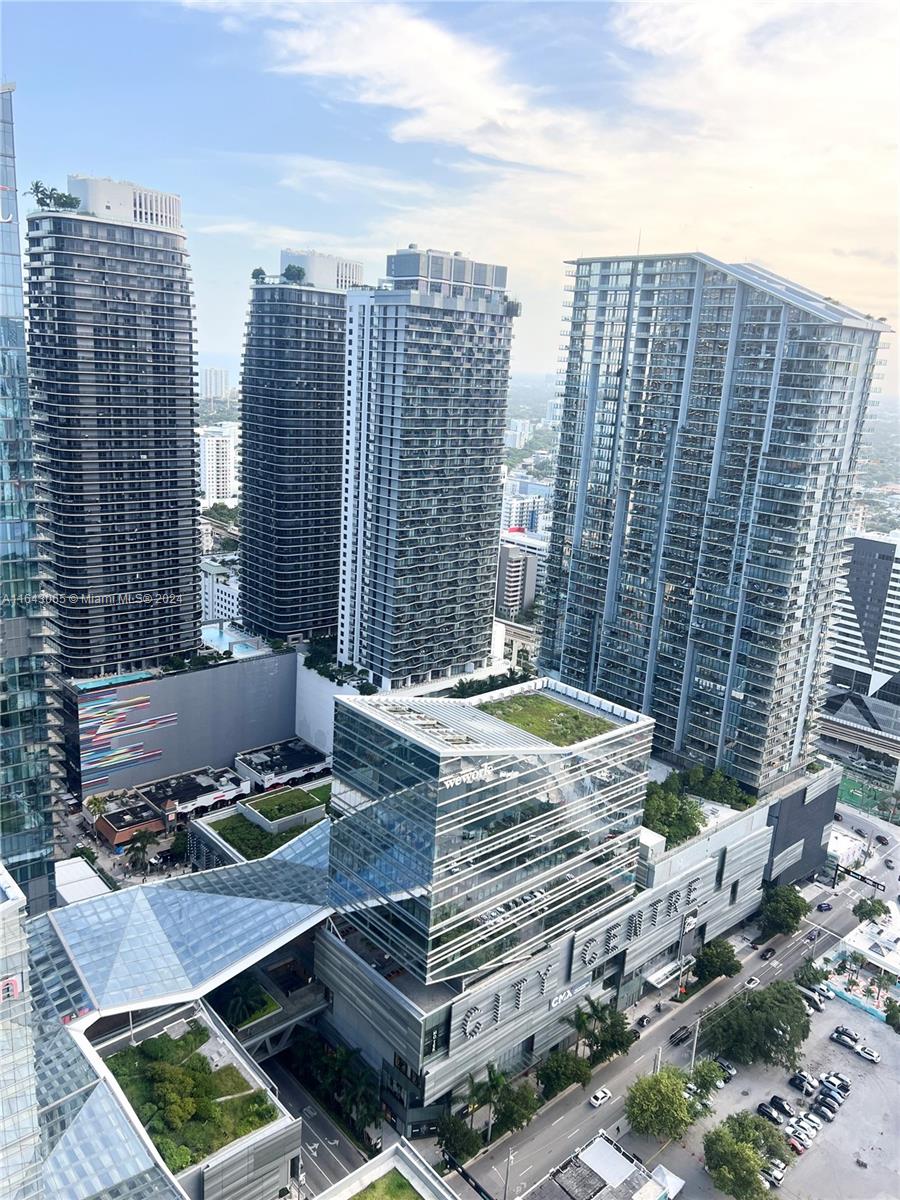 Reach-Brickell City Cente - Residential Lease