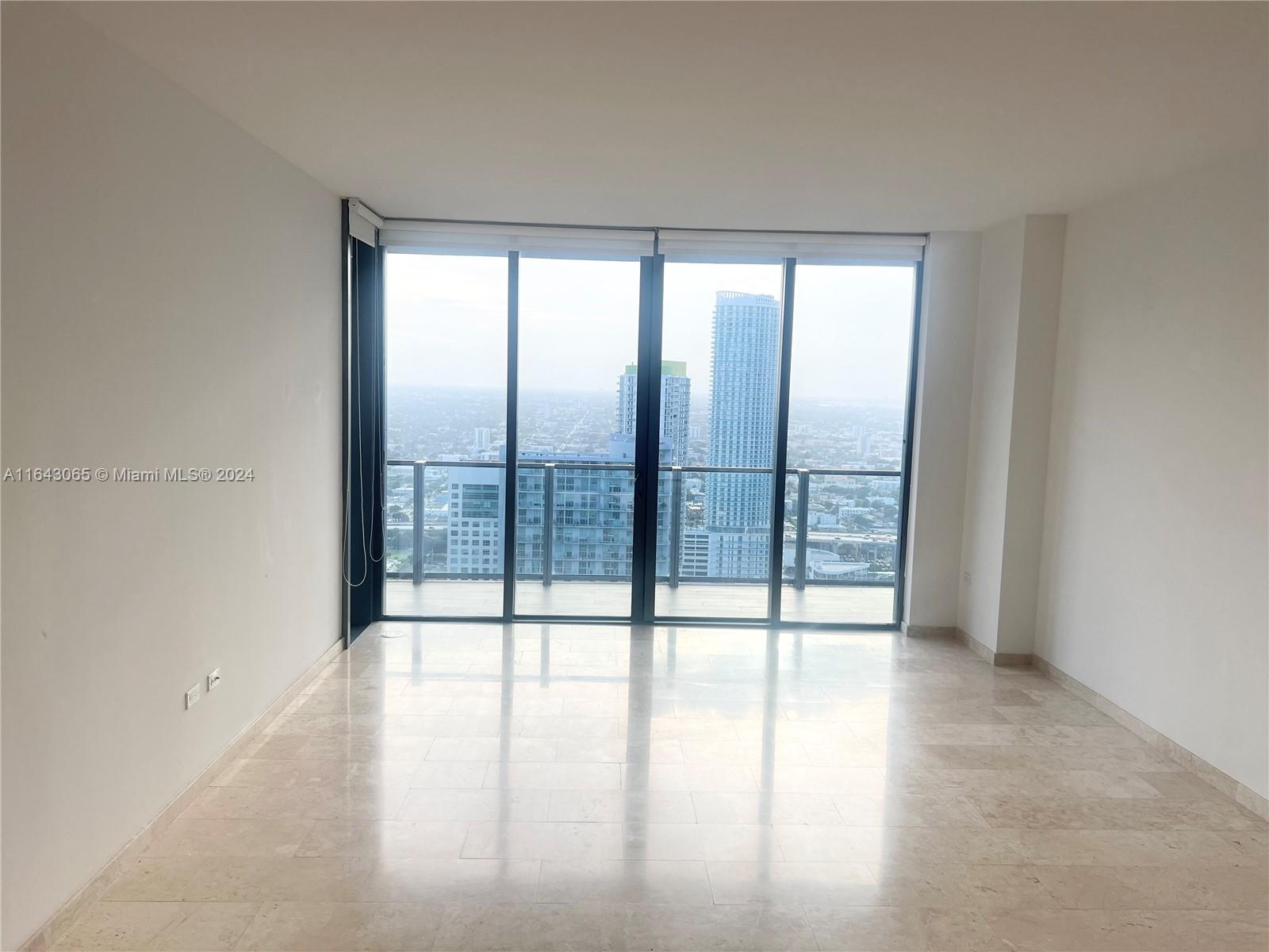 Reach-Brickell City Cente - Residential Lease