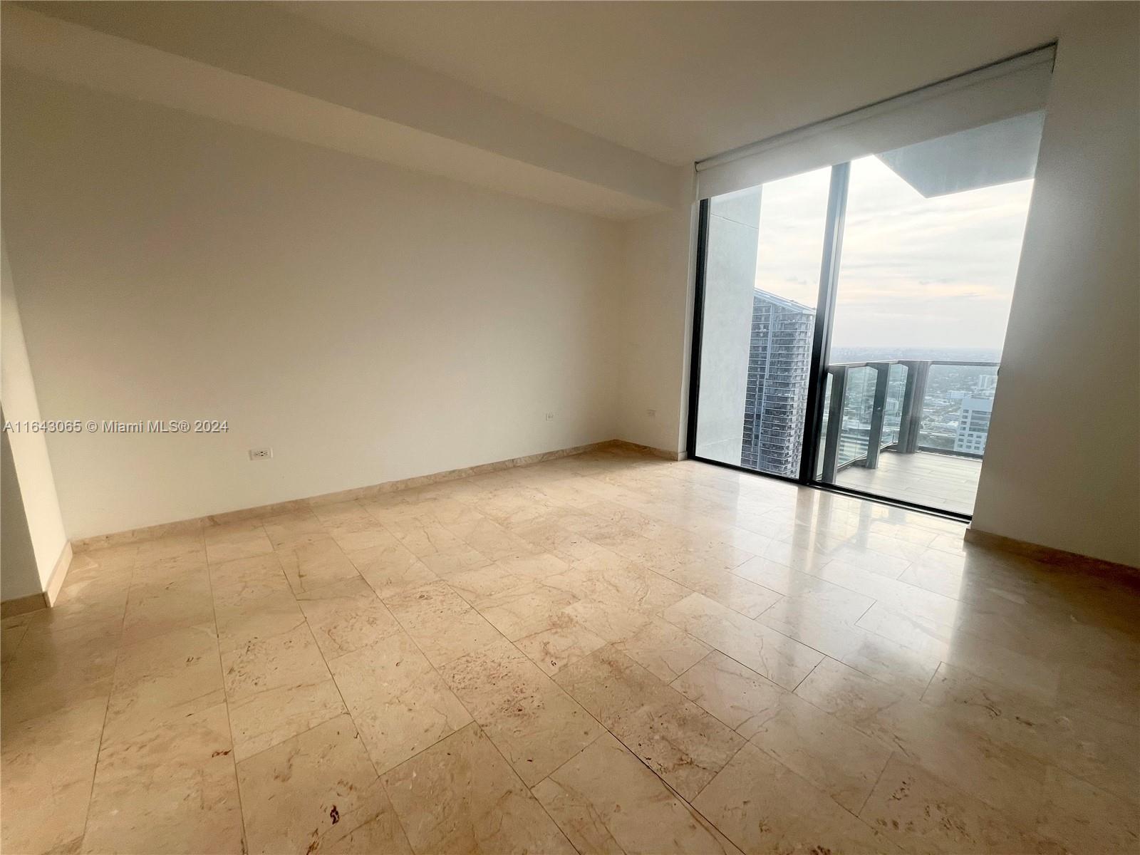 Reach-Brickell City Cente - Residential Lease