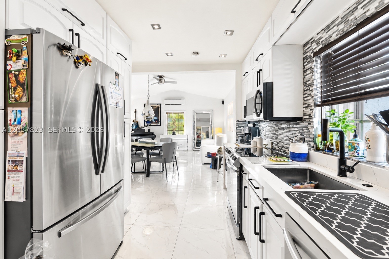 HALLANDALE BY THE SEA - Residential