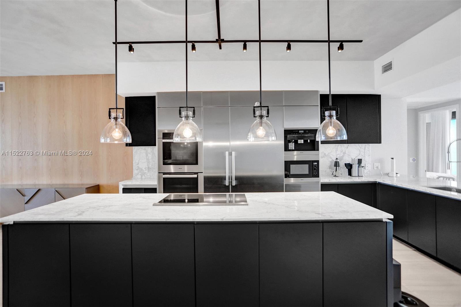 PRIVE CONDO - Residential Lease