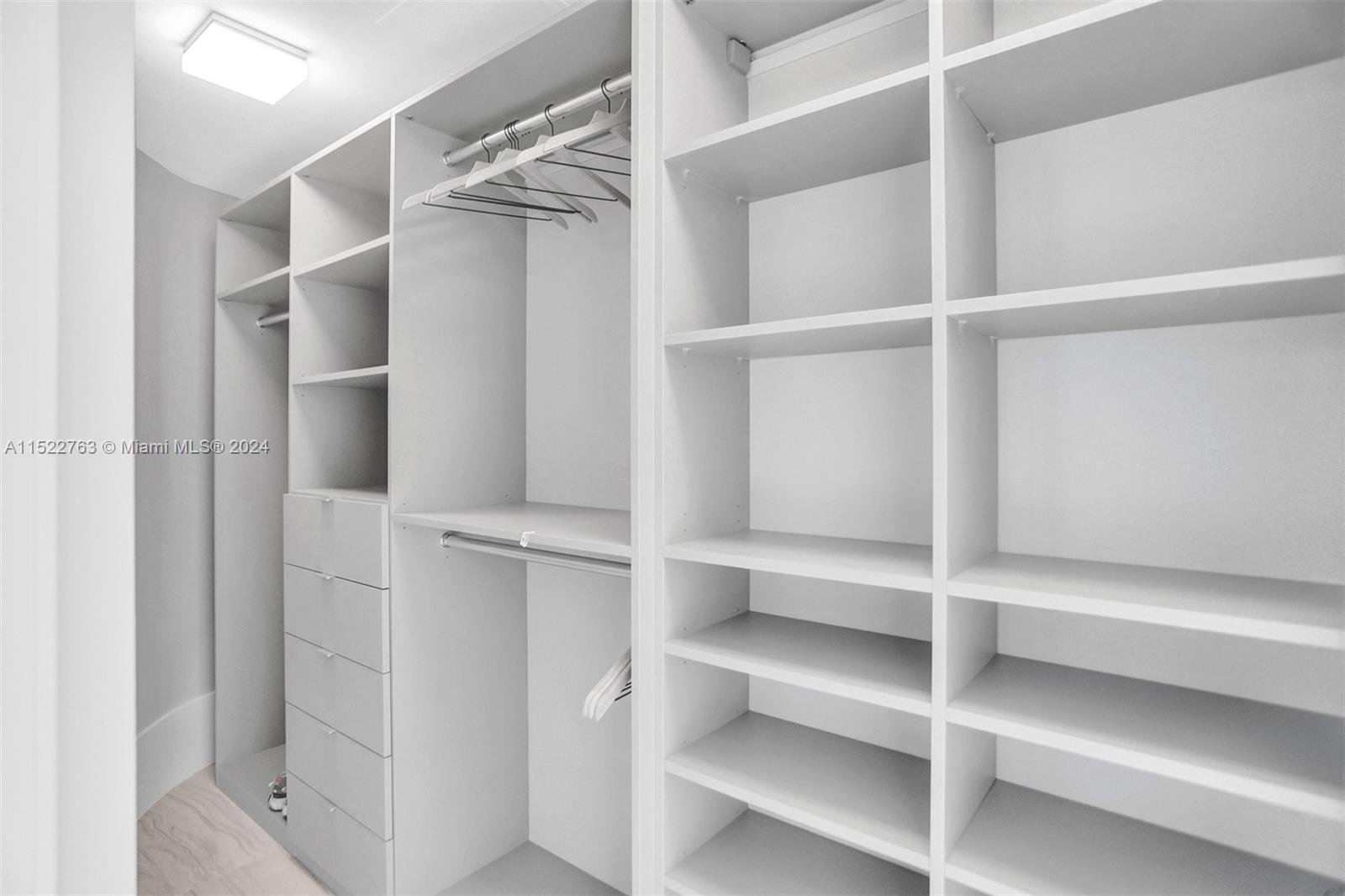 PRIVE CONDO - Residential Lease
