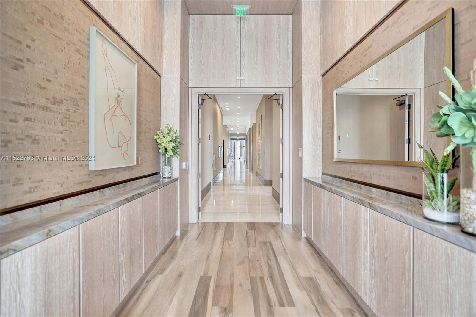 PRIVE CONDO - Residential Lease