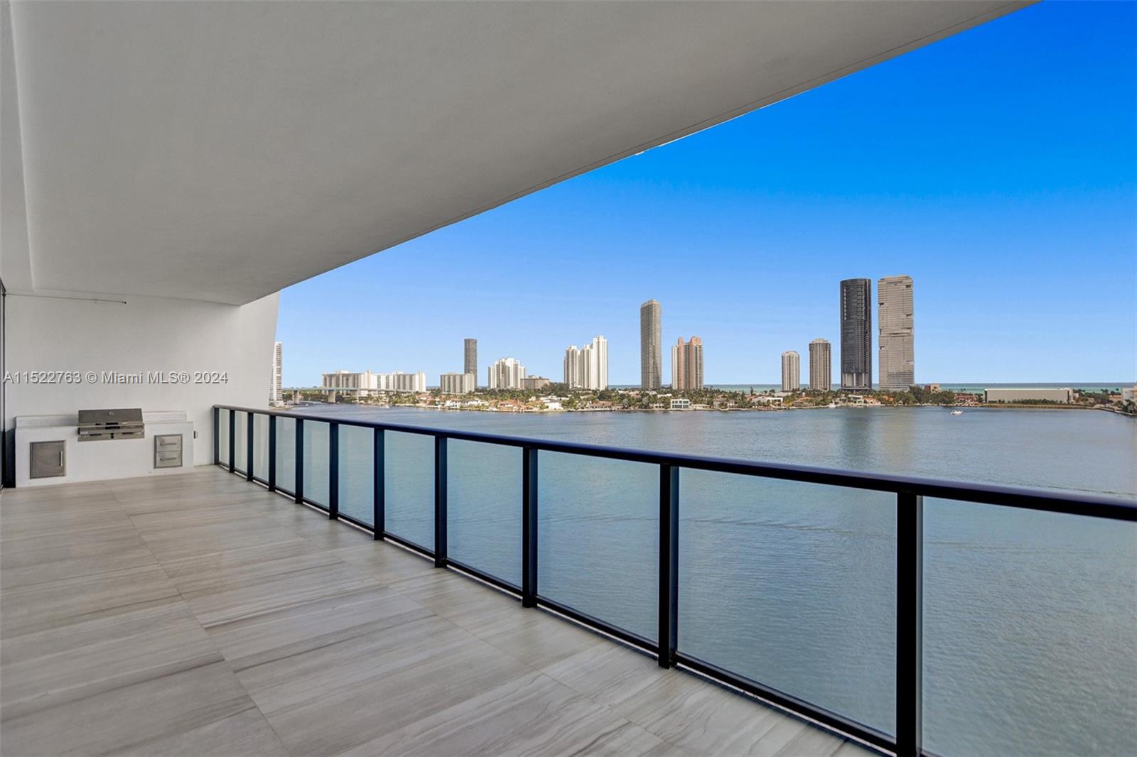 PRIVE CONDO - Residential Lease
