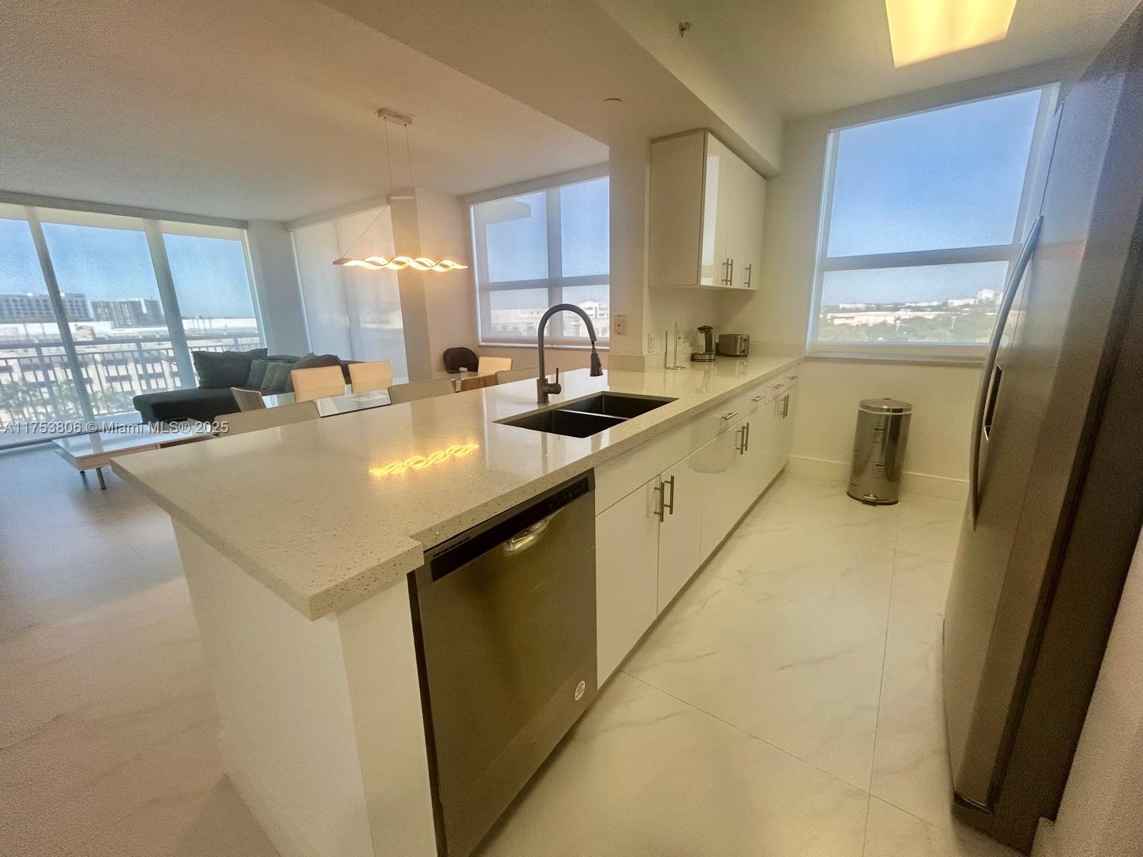 TURNBERRY ON THE GREEN - Residential