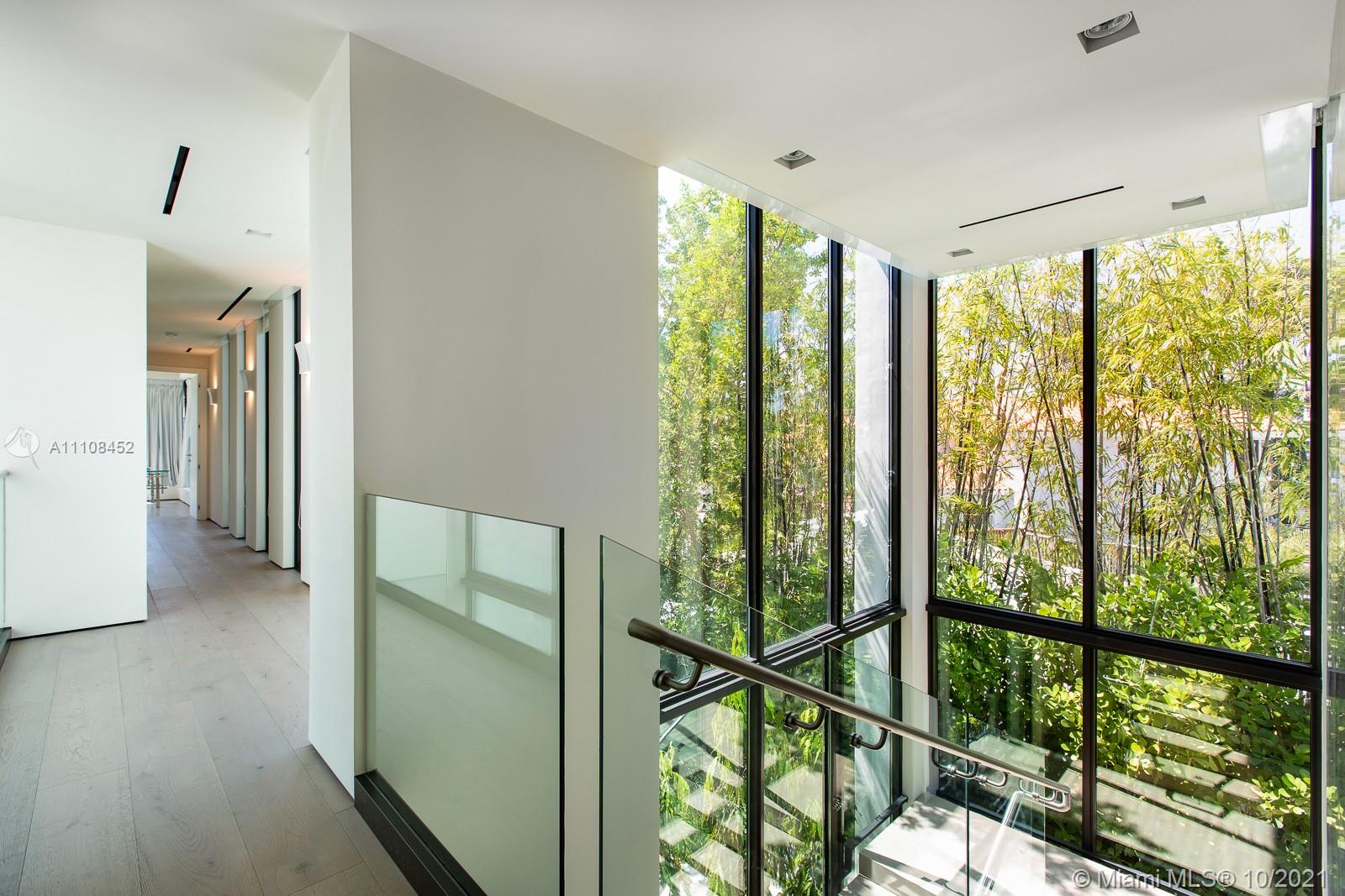 HIBISCUS ISLAND - Residential