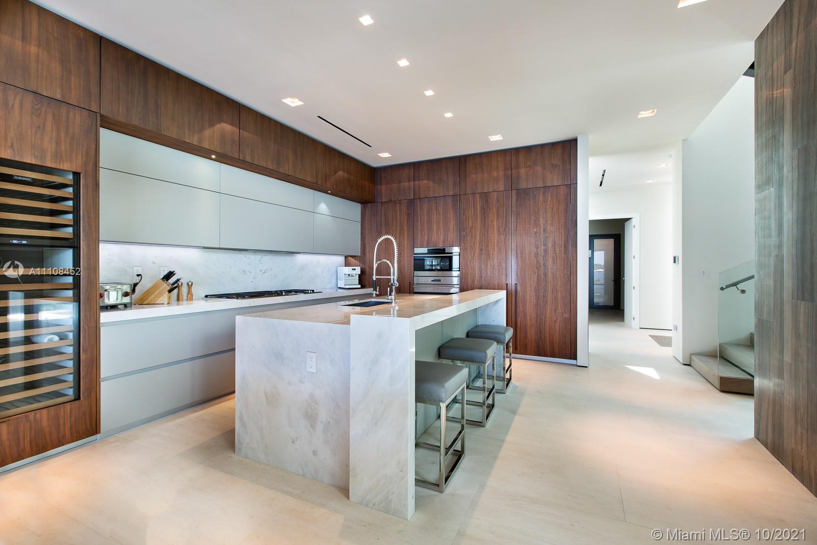 HIBISCUS ISLAND - Residential