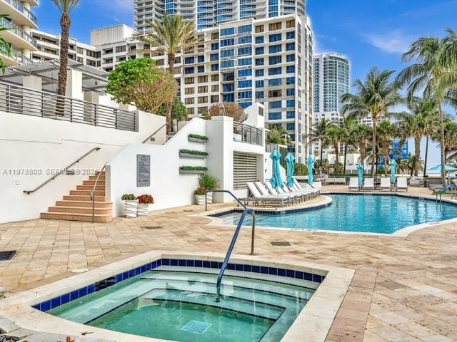 DIPLOMAT OCEANFRONT RESID - Residential