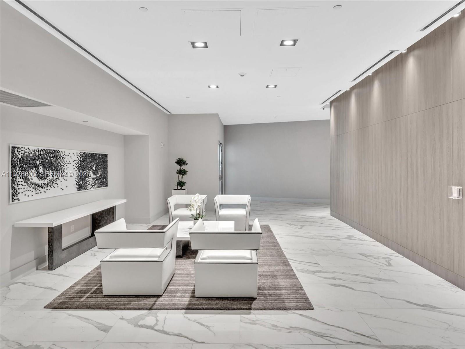 DIPLOMAT OCEANFRONT RESID - Residential
