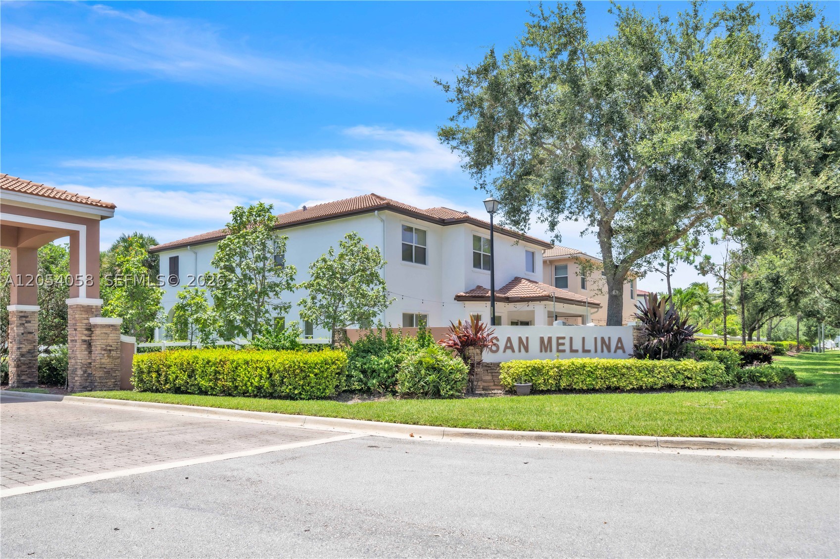 SAN MELLINA - Residential
