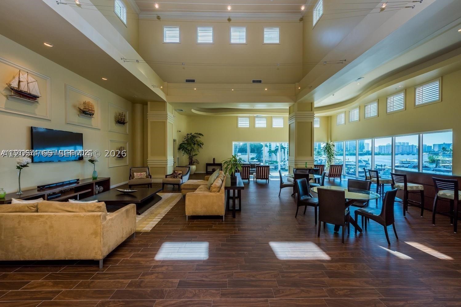 100 HIDDEN BAY CONDO - Residential Lease