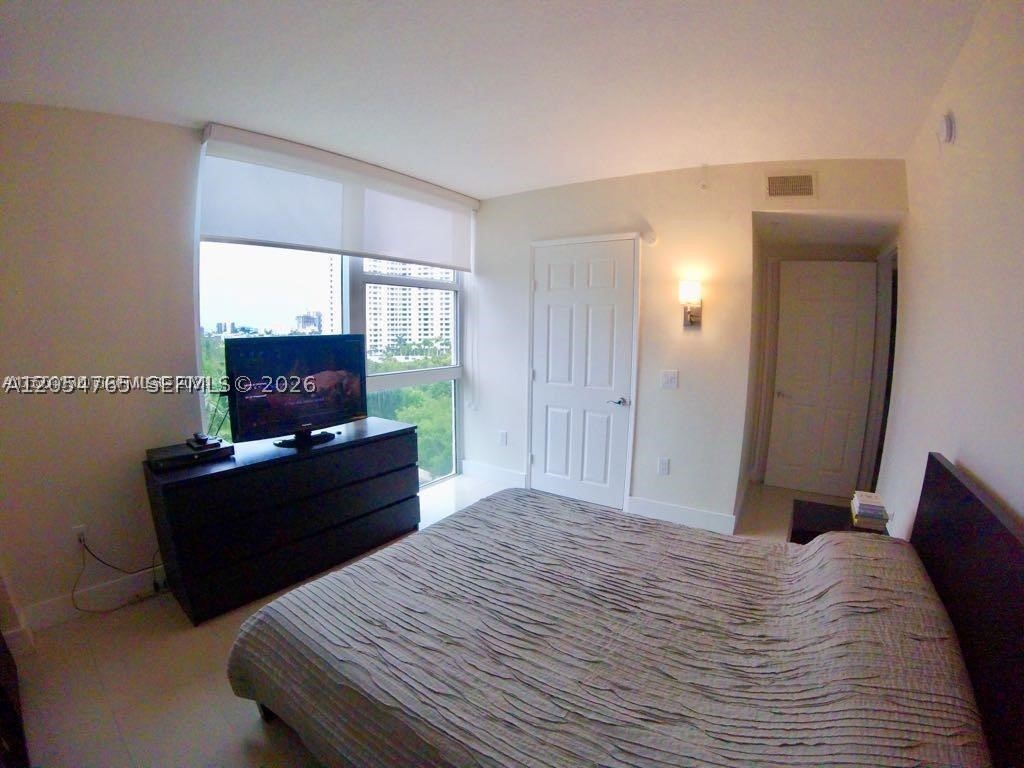 100 HIDDEN BAY CONDO - Residential Lease