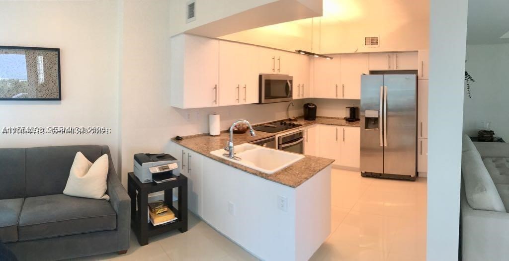 100 HIDDEN BAY CONDO - Residential Lease