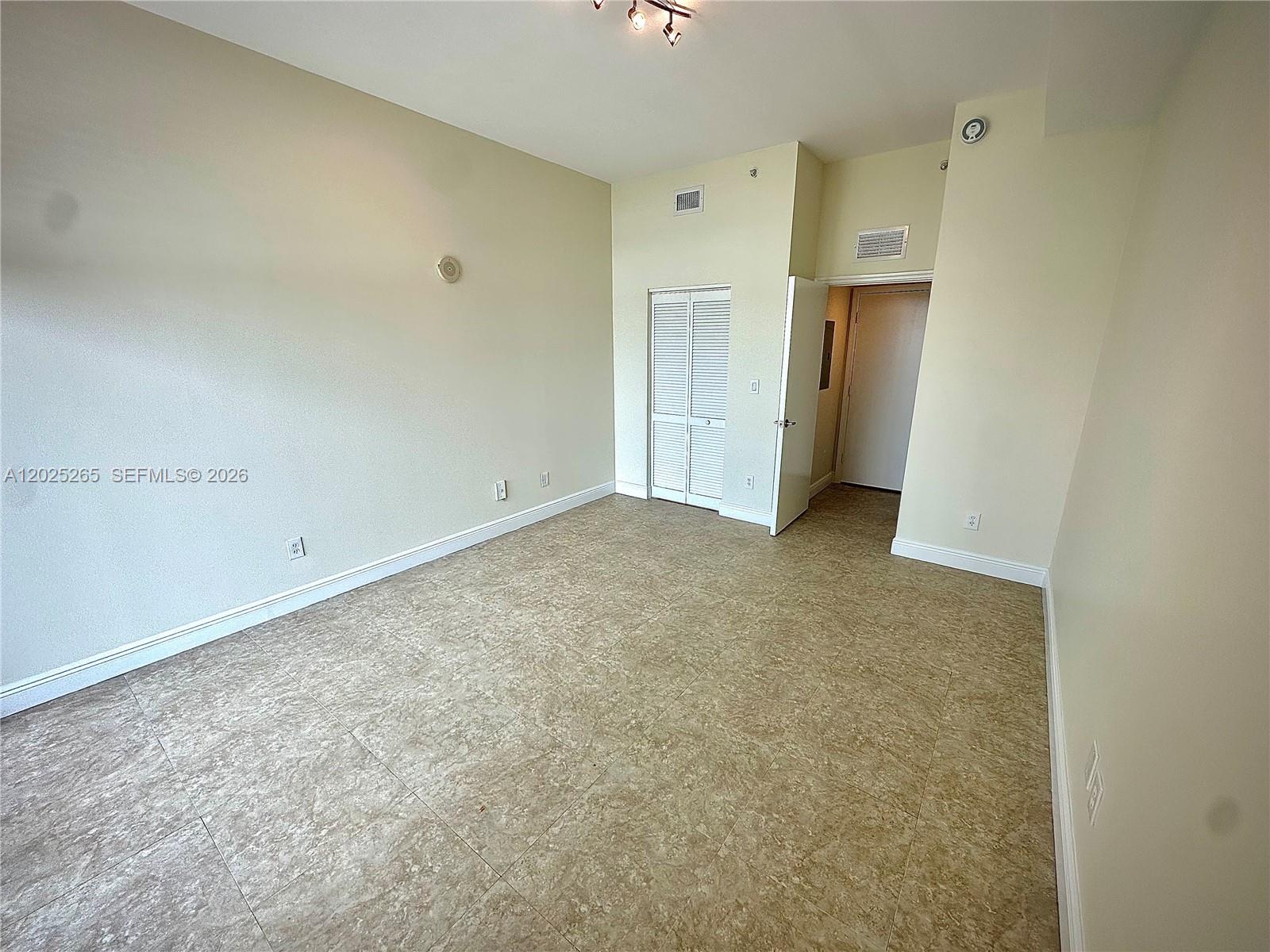 NORDICA CONDO - Residential Lease
