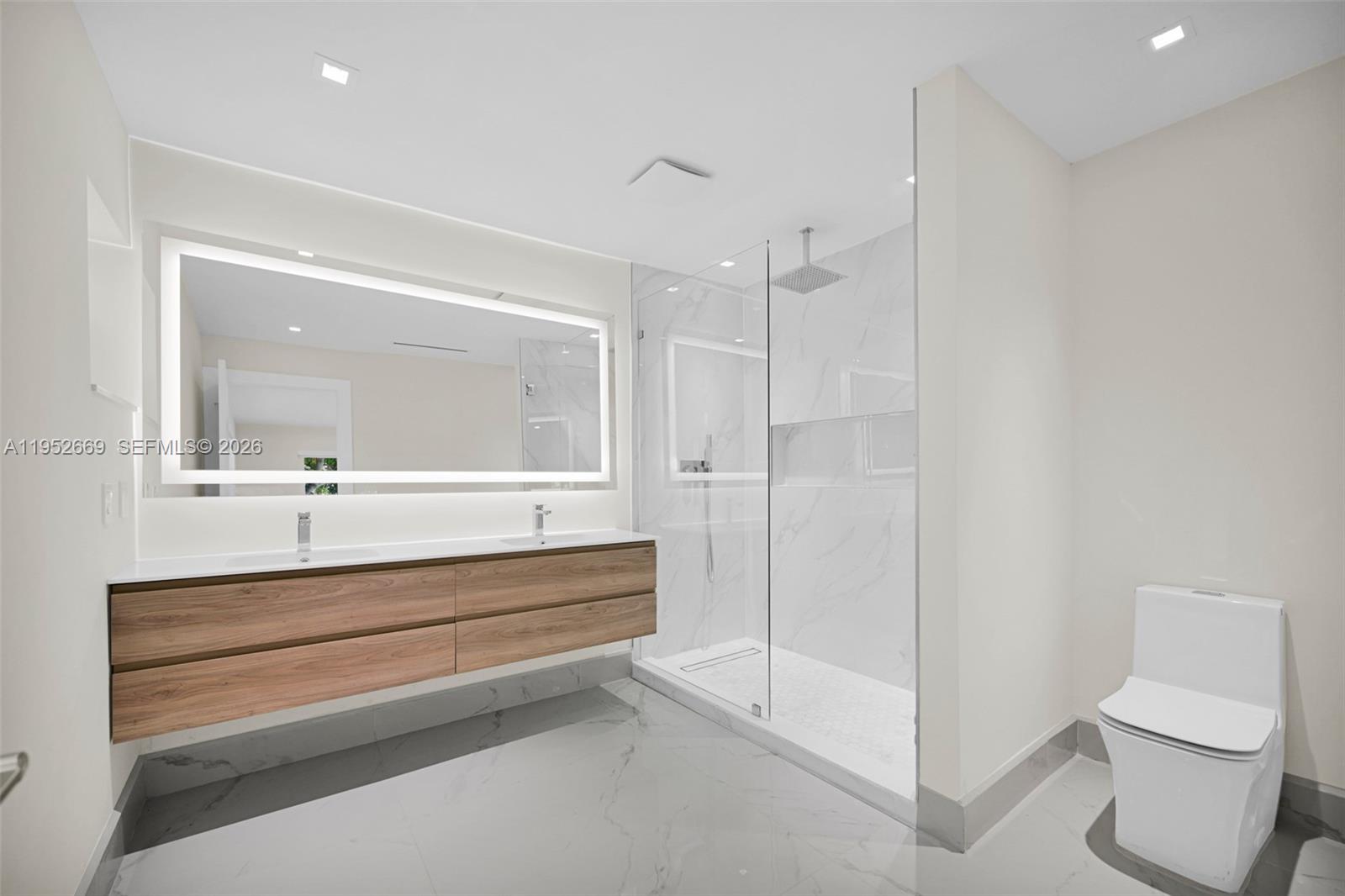 BAY CREST SEC 3 - Residential