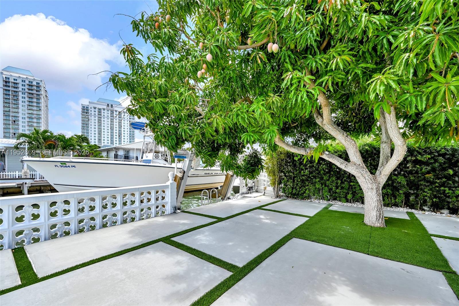 BAY CREST SEC 3 - Residential