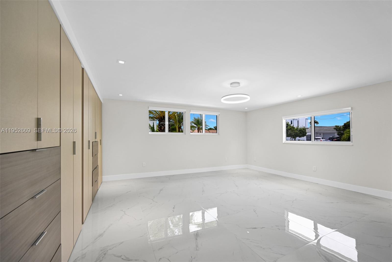 BAY CREST SEC 3 - Residential