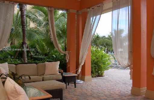 AVENTURA MARINA II - Residential