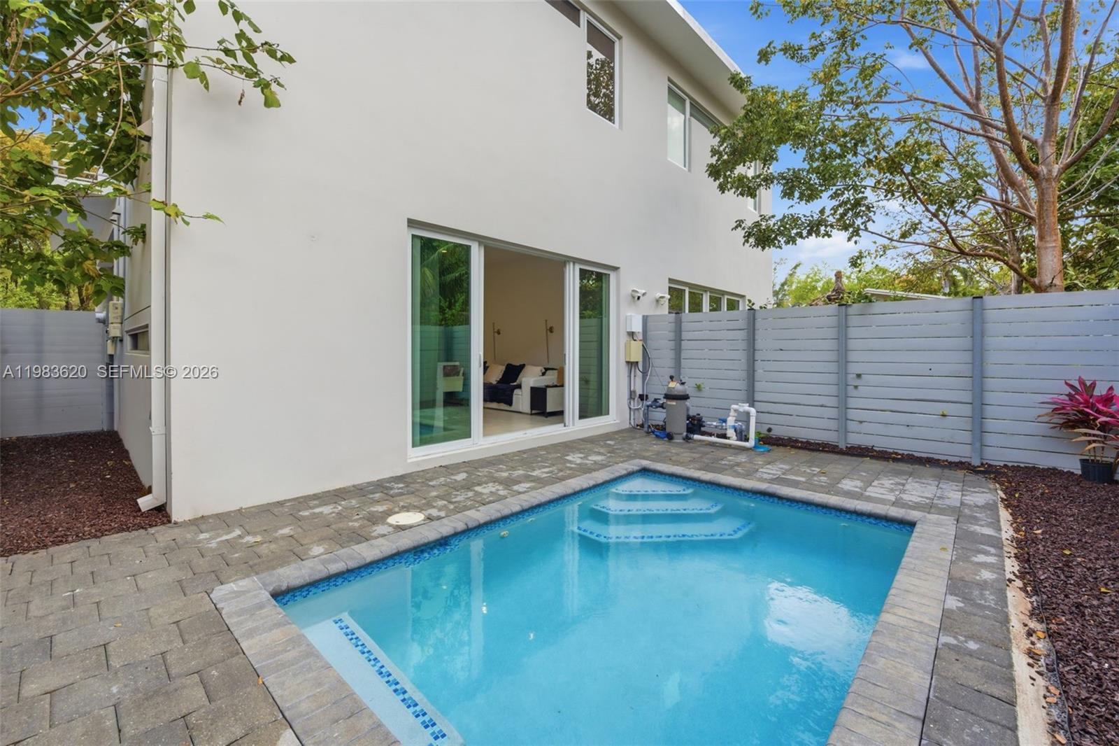 CARTERS ADDN TO C GR - Residential