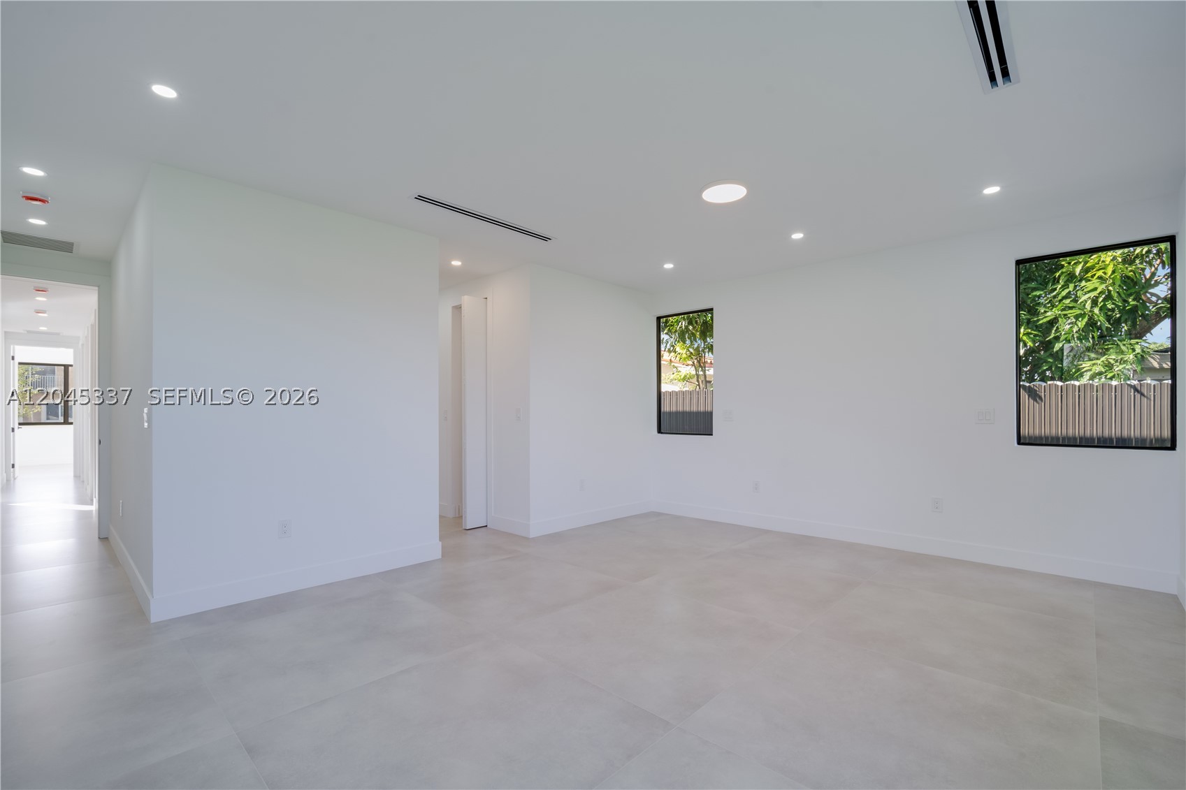 FAIRLAWN ESTATES - Residential