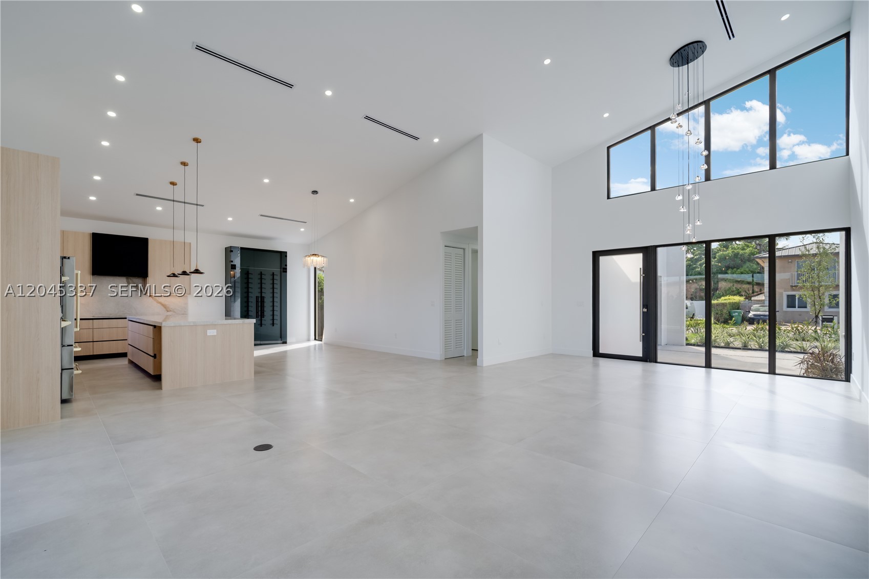 FAIRLAWN ESTATES - Residential